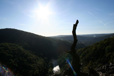 Vyhlídka Třeštibok s pohledem do údolí Sázavy